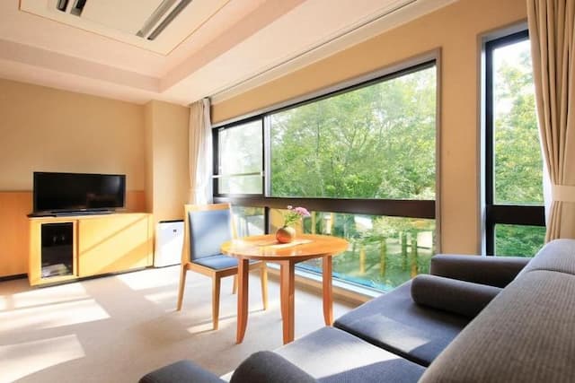 Oku Nikko Hotel Shikisai-Western-Style Twin with View Bath【Non-Smoking】-3