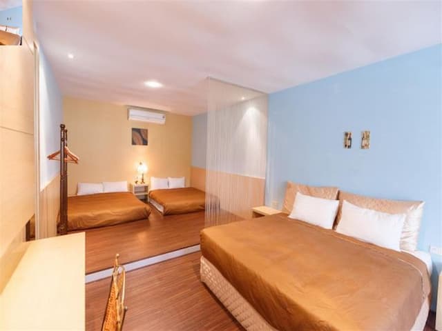 夕陽紅渡假莊園-園景六人房-1