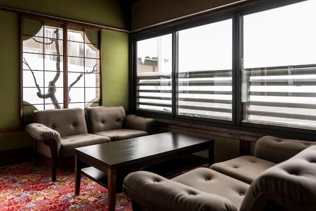 深山荘高見屋-次の間付き和室-2