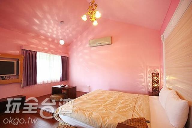 夕陽紅渡假莊園-園景雙人房-7