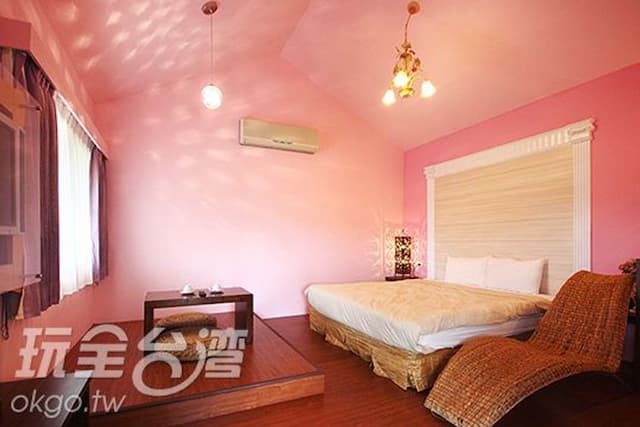 夕陽紅渡假莊園-園景雙人房-9