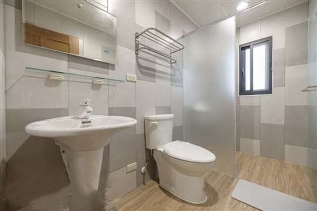 Pinxia Homestay-Double Room 203-4