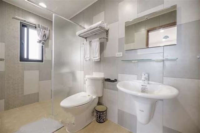 Pinxia Homestay-Quadruple Room 208-8