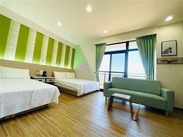 Pinxia Homestay-Quadruple Room 208-4