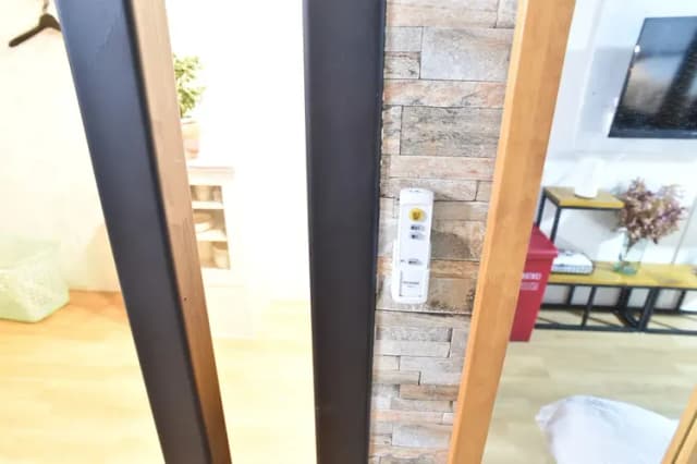 寝室の照明はリモコン操作できます