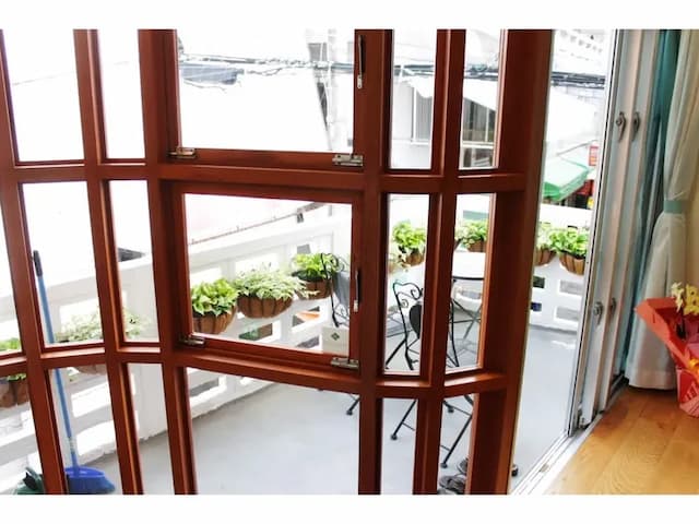 Macci guwatti-A room where the second floor of the building and the rooftop are fully reserved. 3 minutes on foot from Kokusai Street. Potama breakfast included-13