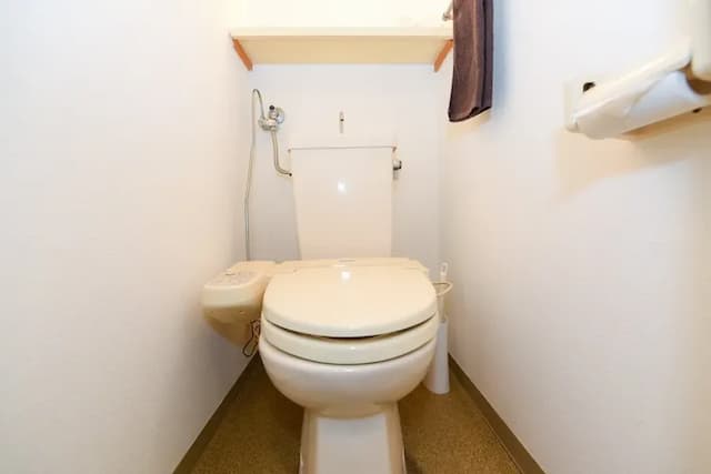 トイレは独立式