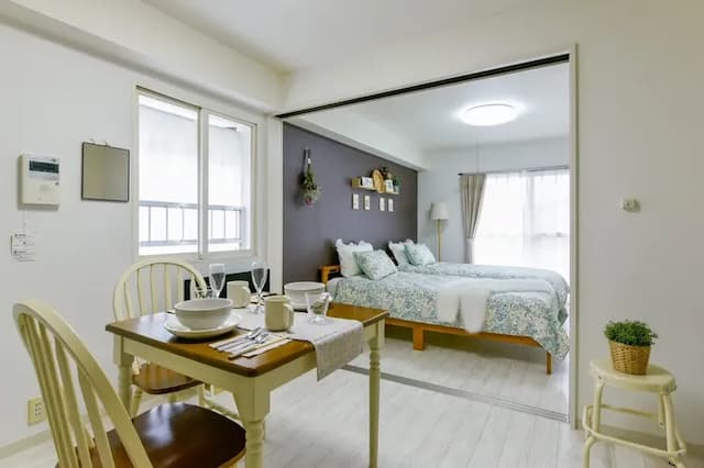 Hotel Flourish67 -03-Flourish67/Southwest corner room/1 minute walk to 24-hour supermarket/Double access to subway and streetcar-1