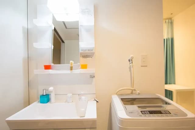 非接触CHECKIN/OUT 冷暖房完備 宿泊施設 Asahikawa 7inn-【Go to Asahikawa】旭川駅近MAX16名様 FreeWi-Fi 繫華 ｺﾝﾋﾞﾆ A6-10