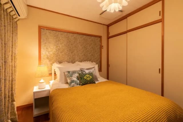 Bedroom1夜