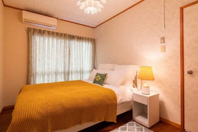 Bedroom2