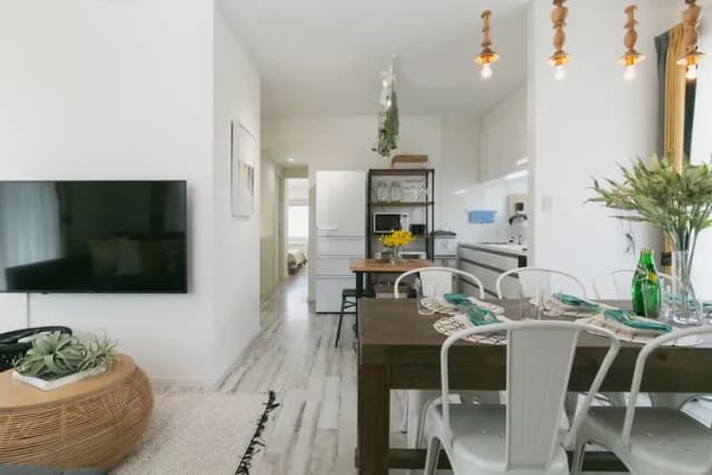 快適なご滞在をお約束いたします。 あなただけの「もうひとつの暮らし」をお楽しみください。 We guarantee you a comfortable stay. Enjoy your own "alternative life".