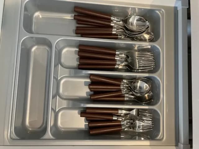 A.T. HOTEL HAKATA-Family Suite (2 double beds and 1 double futon, 65 square meters) |-12