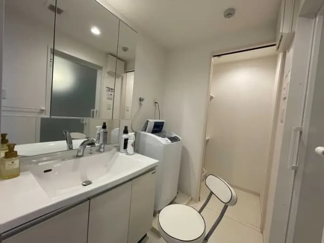 A.T. HOTEL HAKATA-Family Suite (2 double beds and 1 double futon, 65 square meters) |-7