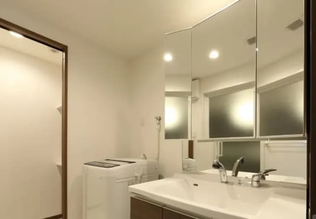 A.T. HOTEL HAKATA-Family Suite (2 double beds and 1 double futon, 65 square meters) |-6