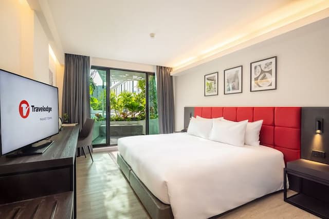 Travelodge Phuket Town-Standard Terrace (Room with breakfast)-1