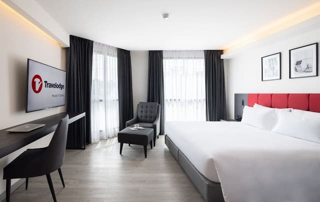 Travelodge Phuket Town-Deluxe Plus (Room only)-3