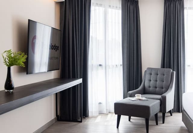 Travelodge Phuket Town-Deluxe Room(Room only)-4