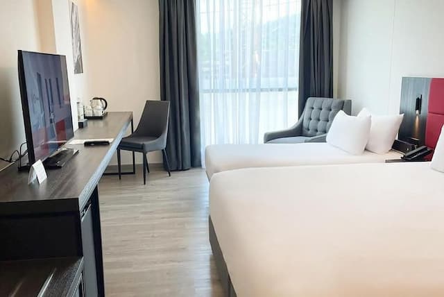 Travelodge Phuket Town-Friends and Family Triple(Room only)-3