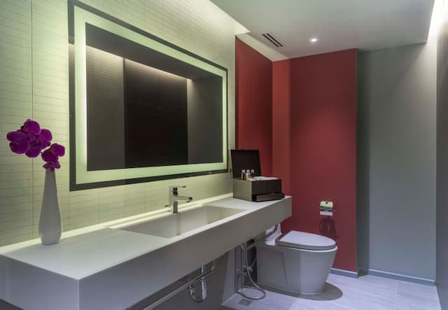 U Jomtien Pattaya-Deluxe Seaview (Room with breakfast)-6