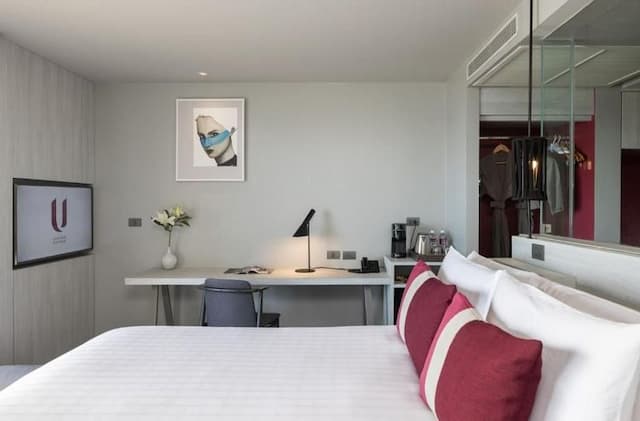 U Jomtien Pattaya-Deluxe Panoramic Seaview (Room with breakfast)-2