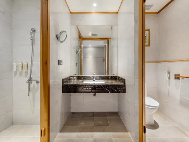 CHECK inn Select Tainan Yong Kang-Superior Quadruple Room-4