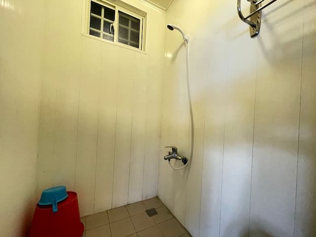 此區為全木棧板地，不可攜帶寵物、升營火、禁菸