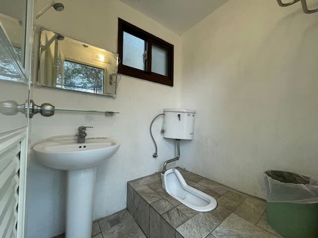 此區為全木棧板地，不可攜帶寵物、升營火、禁菸