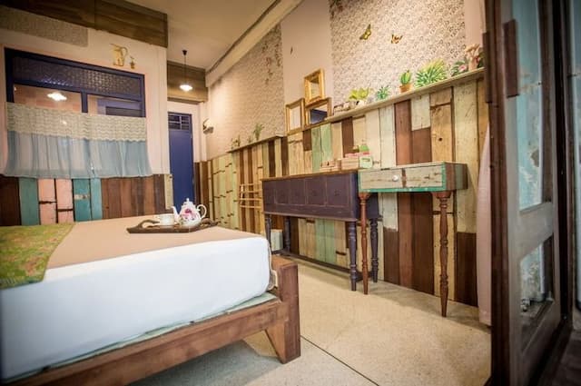 Phranakorn-Nornlen Hotel-Double Room-5