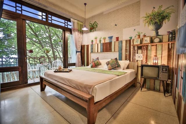 Phranakorn-Nornlen Hotel-Double Room-1