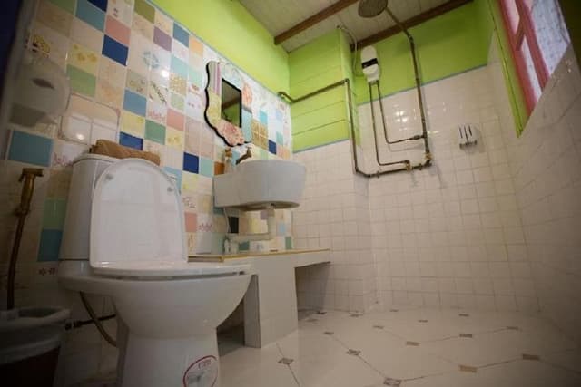 Phranakorn-Nornlen Hotel-Twin Room-6