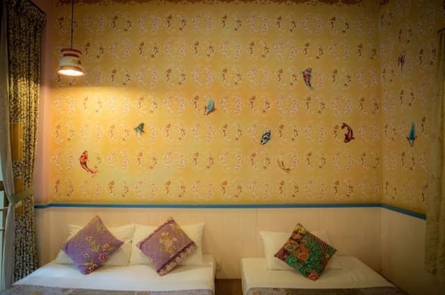 Phranakorn-Nornlen Hotel-Family Room-2