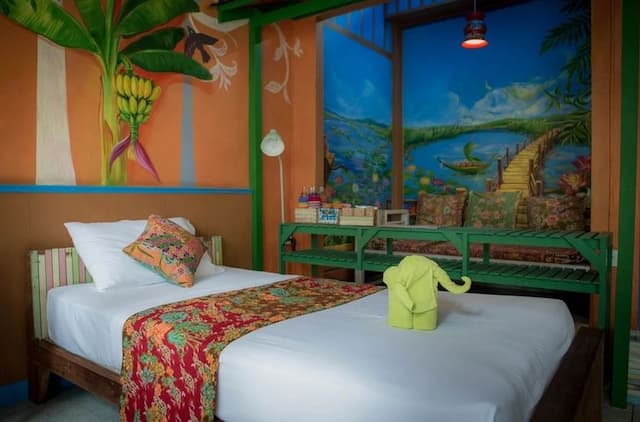 Phranakorn-Nornlen Hotel-Triple Room-6