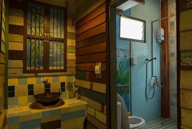 Phranakorn-Nornlen Hotel-Triple Room-13