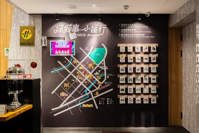 CHECK inn Taichung Zhongshan-Standard Quadruple Room-6