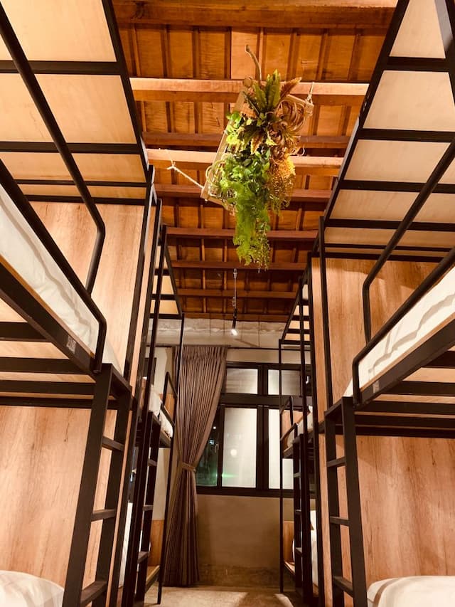 二樓女性宿舍房