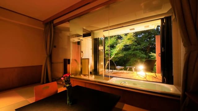 [With semi-open-air bath] Japanese-style room *
