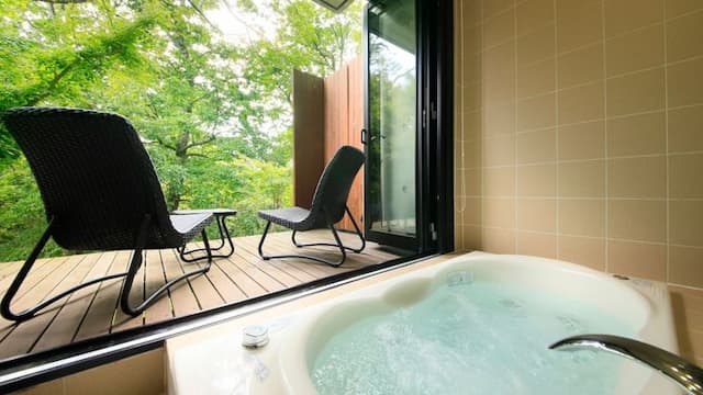 [With semi-open-air bath] Japanese-style room *