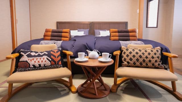 Japanese and Western room 10 tatami mats