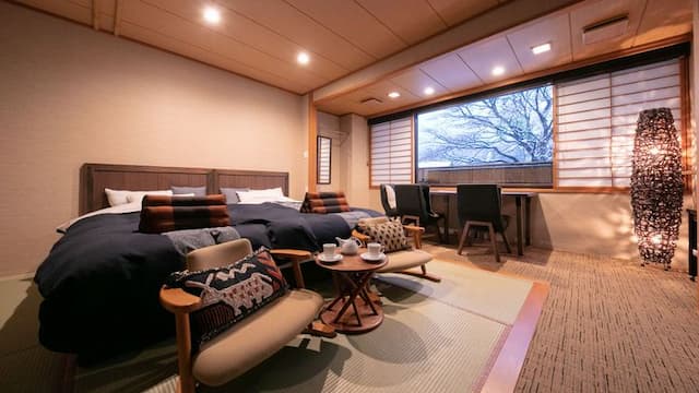 Japanese and Western room 10 tatami mats