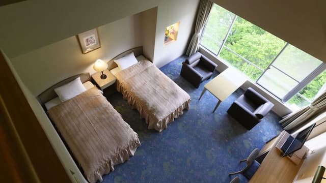 [Saison Court Building] Maisonette Junior Suite