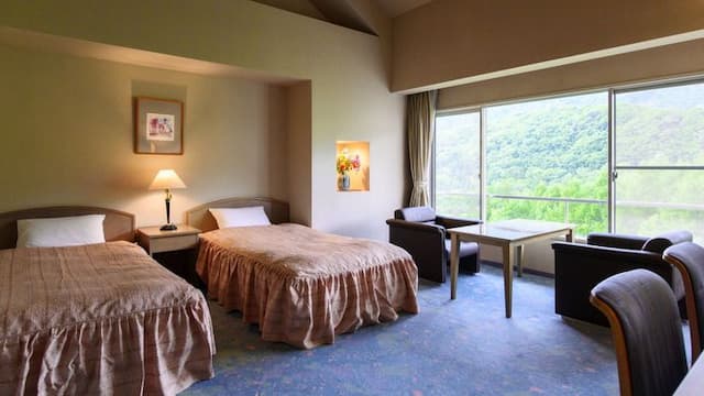 [Saison Court Building] Maisonette Junior Suite