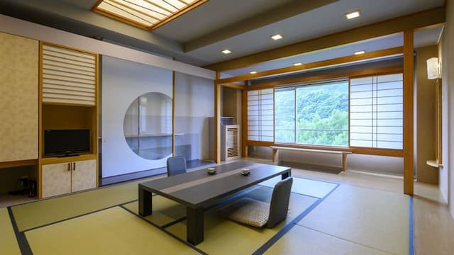 [Saison Court Building] Mountain view Japanese style guest room