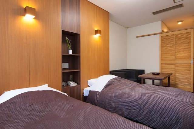 Western room A (twin room)