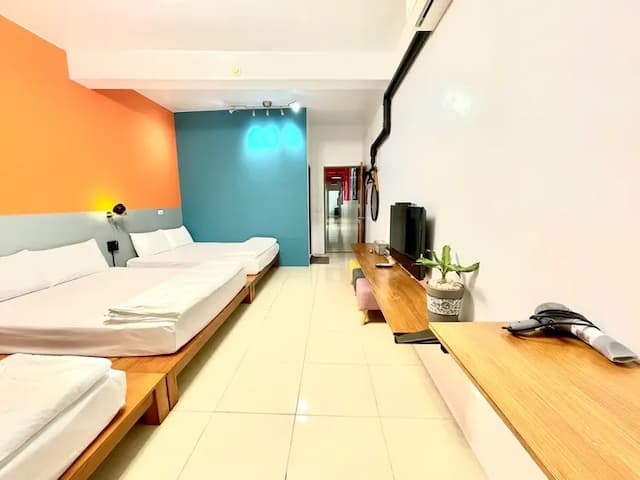 SNUG·NINE (S·9旅宿)-六人房-3