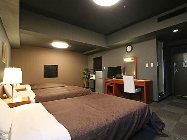 Hotel Livemax Budget Yokohama Tsurumi-Triple room ◆ Smoking ◆ [Triple room] [Smoking]-1