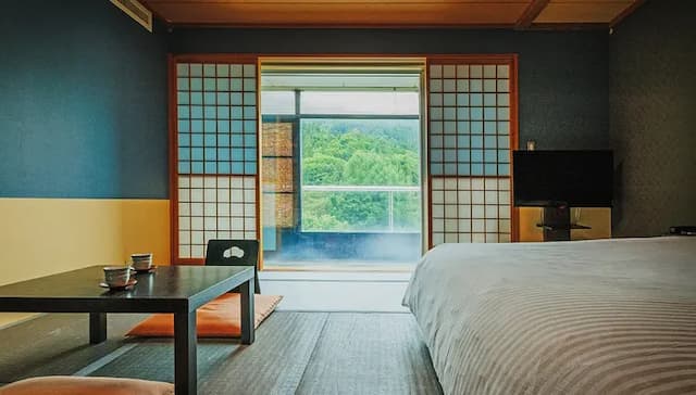 藏王溫泉 高宮琉璃俱樂部渡假村｜山形站開車50分/近藏王溫泉滑雪場/可租借雪具-雙人和室房附半露天浴池(8張榻榻米)【不挑房】-5