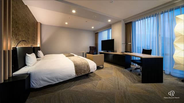 Junior Suite Twin Room 1306