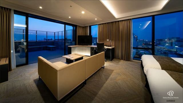 Penthouse Junior Suite