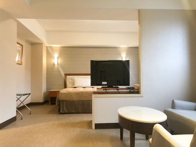 유나이트 호텔-Deluxe Double Suite-4